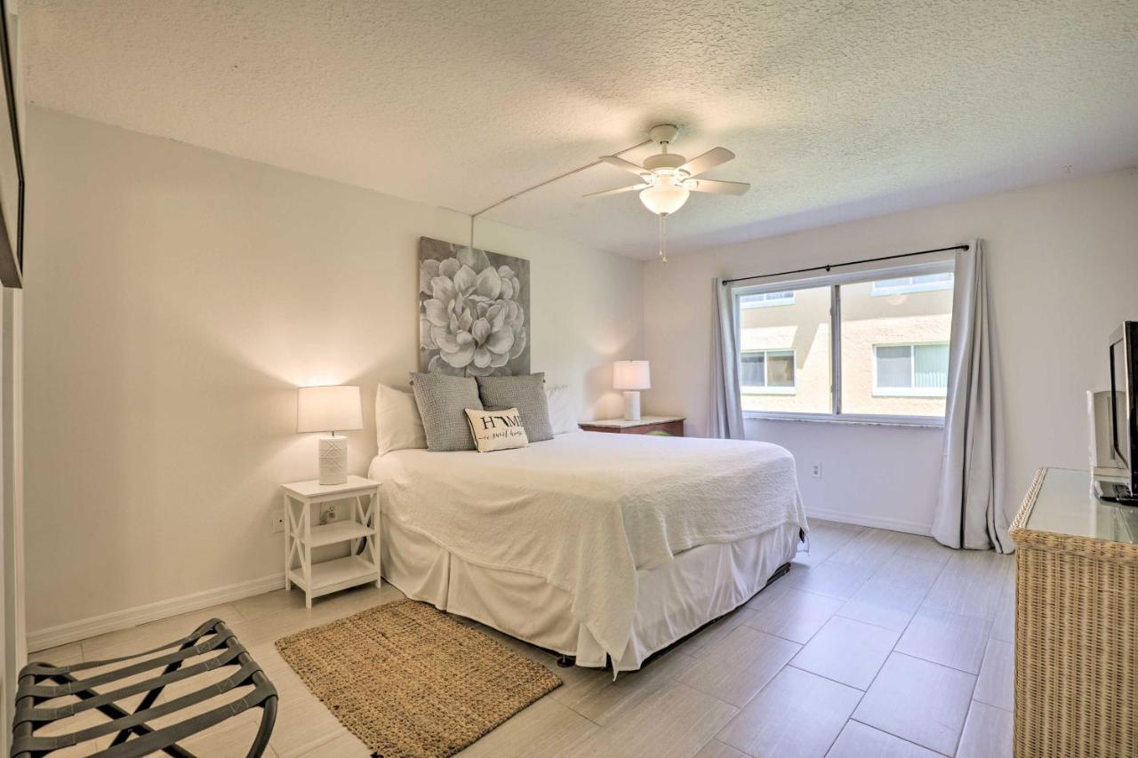 St Augustine Getaway With Porch 1 Block To Beach! Сент Августин Екстериор снимка