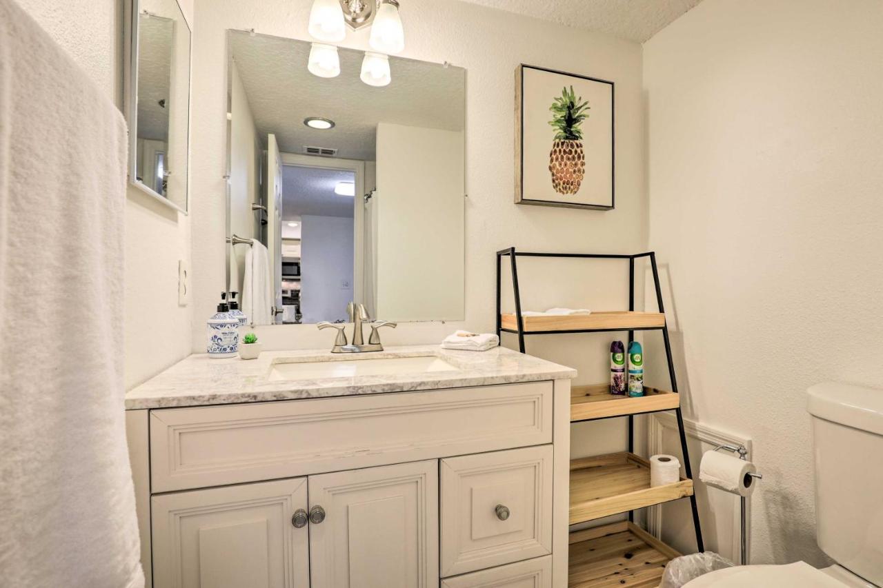 St Augustine Getaway With Porch 1 Block To Beach! Сент Августин Екстериор снимка